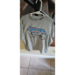 patagonia  boy size large